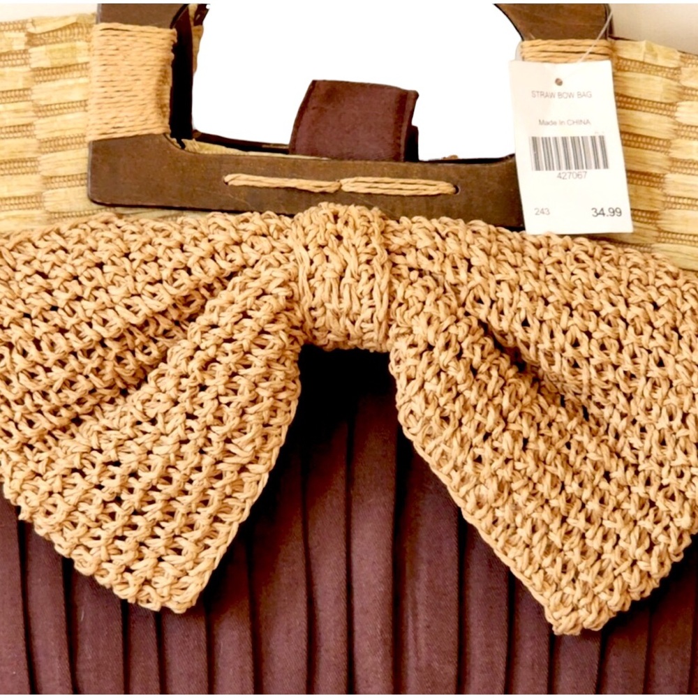 Straw Bow Wood Handles Brown & Natural Color Tote Bag - Picture 3 of 9